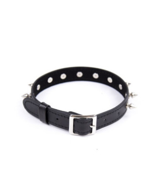 Collier réglable avec rivets en métal 
